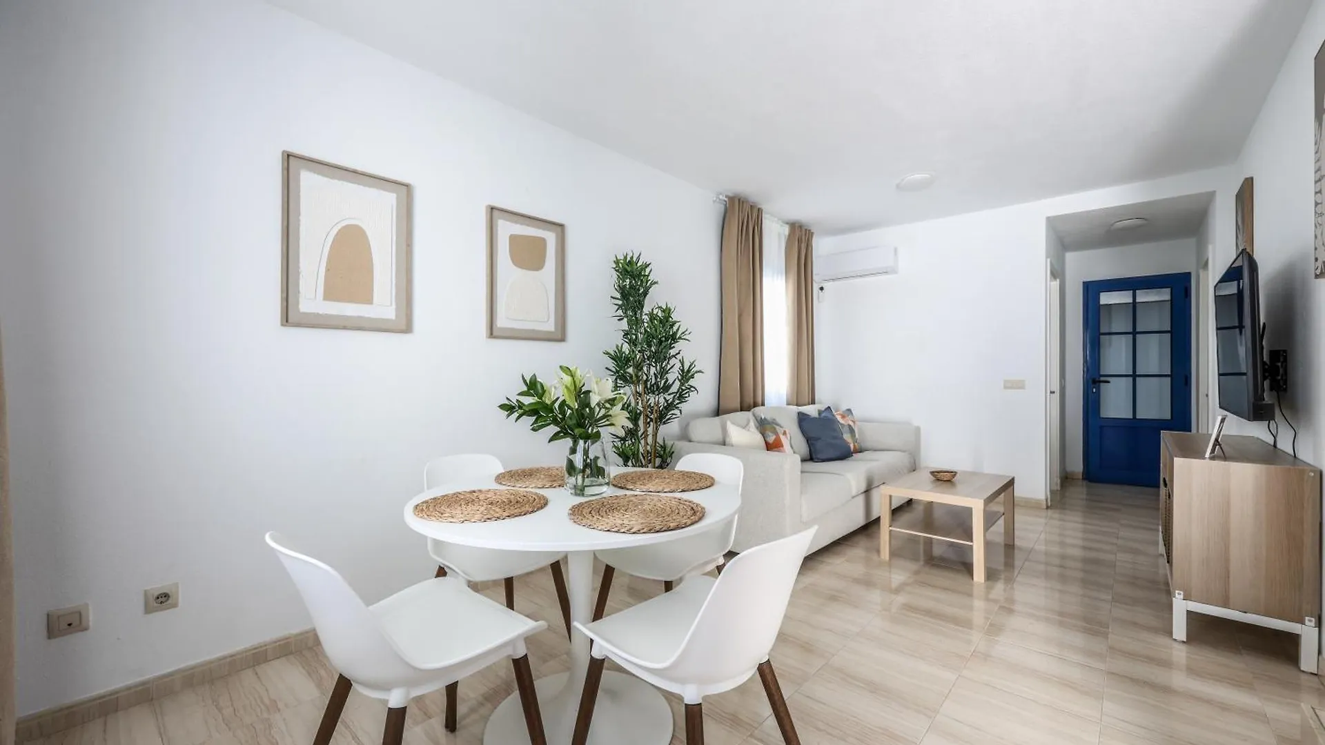 Sweet Villa Alia Playa Blanca  Spain